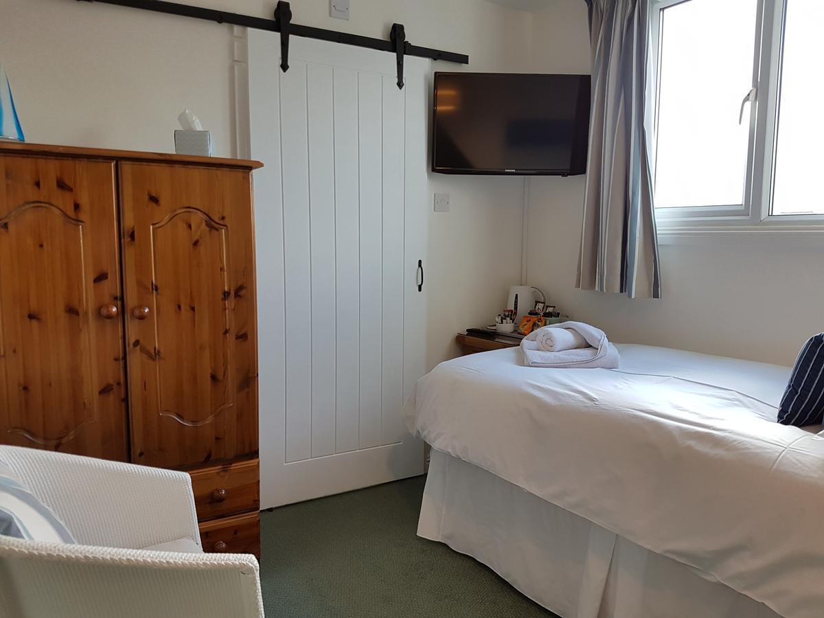 Beach Lodge 伯恩茅斯 外观 照片
